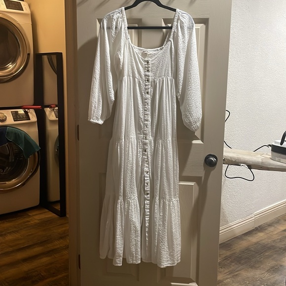 Billabong Starry Skies Maxi
Dress. - Picture 3 of 5